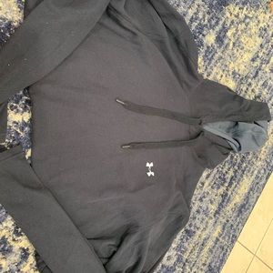 Men’s under armour sweatshirt